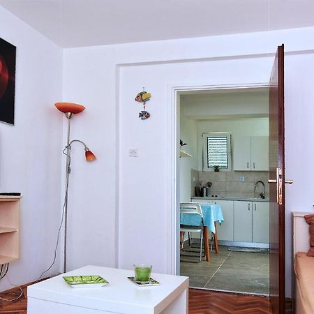 Apartment Gerber Krk Крк Екстер'єр фото